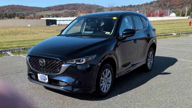 Used 2025 MAZDA CX-5 AWD 2.5 S w/ Preferred Package image 4