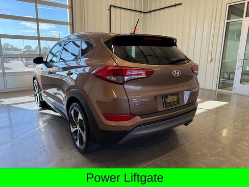 Used 2016 Hyundai Tucson Sport image 5