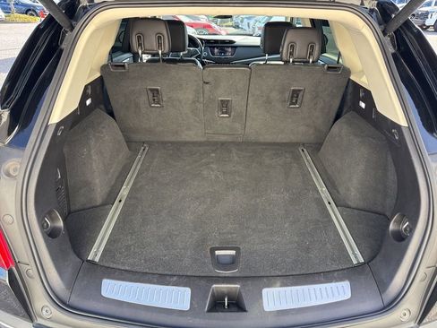 Used 2019 Cadillac XT5 Luxury image 11