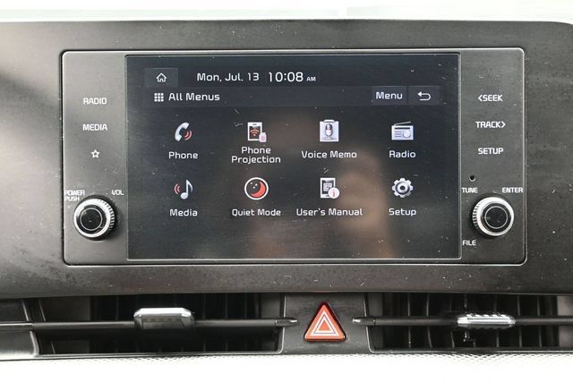 Used 2025 Kia Sportage LX FWD image 31