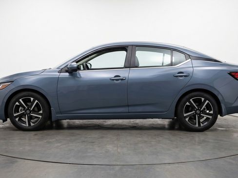 Used 2024 Nissan Sentra SV FWD image 4