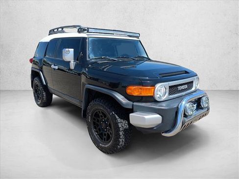 Used 2008 Toyota FJ Cruiser 4WD image 3