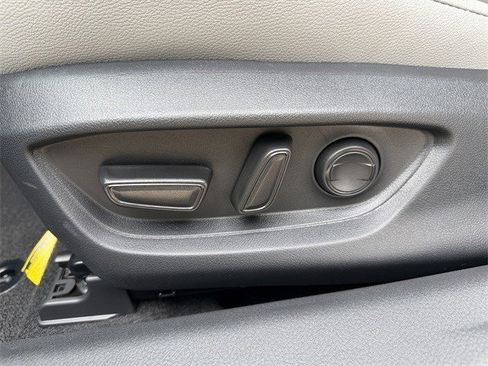 New 2026 Toyota Camry SE image 23