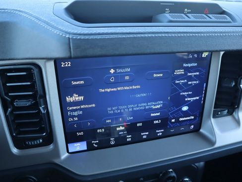 New 2025 Ford Bronco Outer Banks image 5