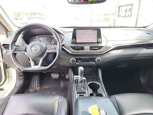 Used 2020 Nissan Altima 2.5 Platinum AWD/4WD image 4