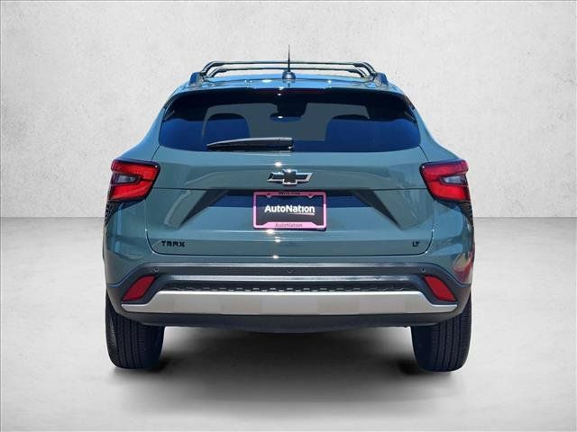 Used 2026 Chevrolet Trax LT w/ Driver Confidence Package FWD image 7