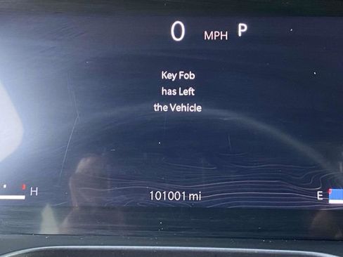 Used 2023 Jeep Grand Cherokee Altitude RWD image 27