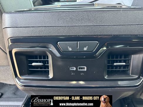 Used 2025 Chevrolet Silverado 1500 ZR2 w/ Technology Package AWD/4WD image 36