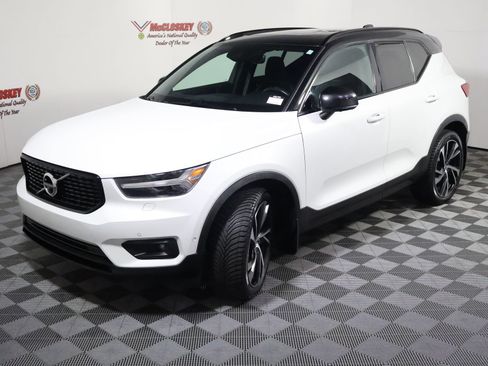 Used 2021 Volvo XC40 T5 R-Design w/ Advanced Package AWD/4WD image 18