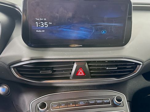 Used 2023 Hyundai Santa Fe SEL image 18