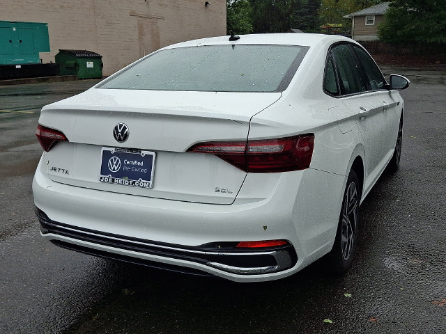 Certified 2024 Volkswagen Jetta SEL FWD image 10