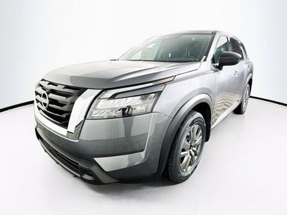 New 2025 Nissan Pathfinder S