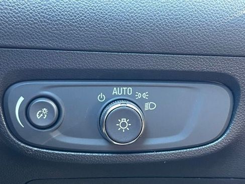 Used 2024 Buick Encore GX Sport Touring AWD/4WD image 26