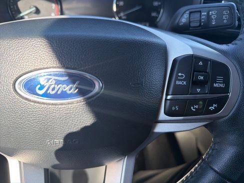 Used 2023 Ford Explorer XLT w/ Equipment Group 202A image 15