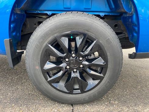 Used 2022 Chevrolet Silverado 1500 Custom RWD image 20