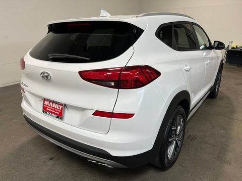 Used 2021 Hyundai Tucson SEL FWD image 3