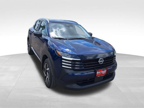 Certified 2026 Nissan Kicks SV w/ SV Premium Package FWD image 1