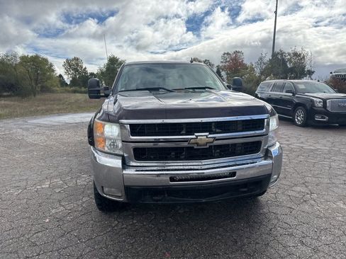 Used 2008 Chevrolet Silverado 2500 LT w/ 2LT Convenience Package image 8