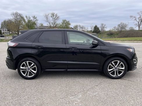 Used 2017 Ford Edge Sport w/ Technology Package image 4