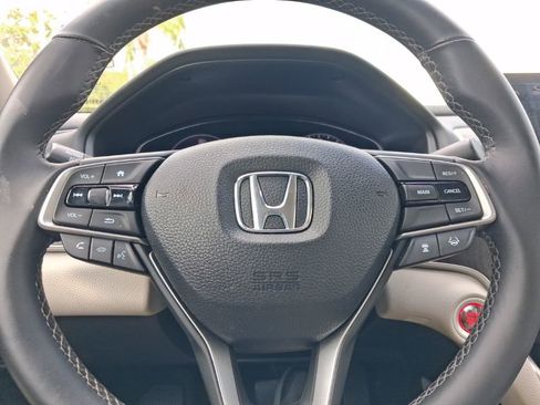 Used 2018 Honda Accord EX-L image 29