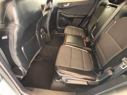 Used 2023 Ford Escape ST-Line w/ Tech Pack #1 AWD/4WD image 16