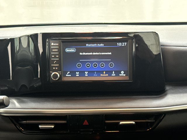 Used 2025 Nissan Kicks S w/ Charging Package FWD image 20