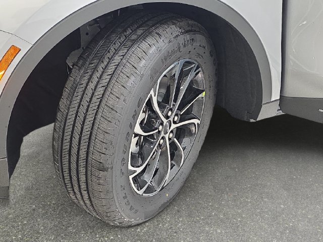 New 2026 Lincoln Nautilus Premier AWD/4WD image 28