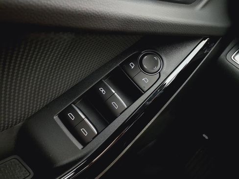 New 2026 Chevrolet Equinox RS w/ Safety and Technology Package image 16