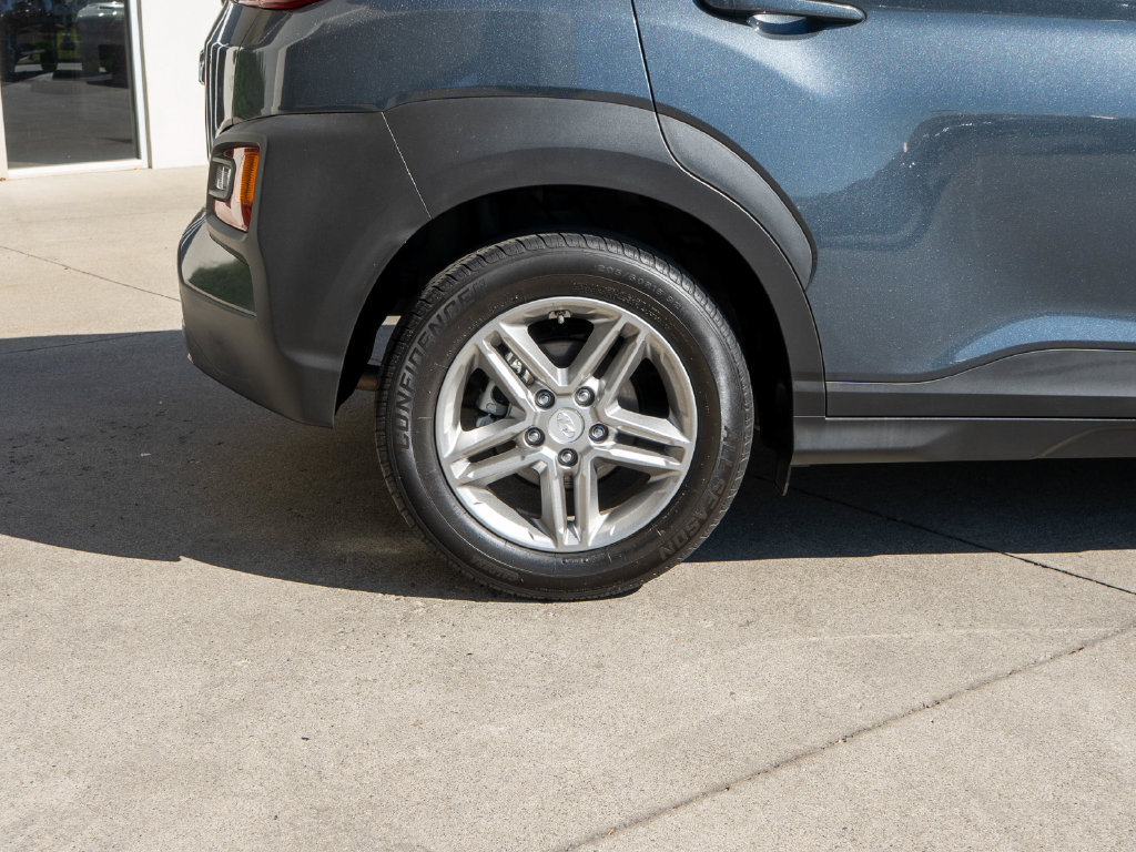 Used 2019 Hyundai Kona SE w/ Cargo Package FWD image 30