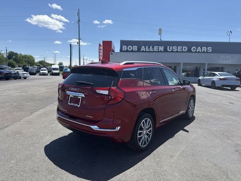 Used 2023 GMC Terrain Denali w/ Denali Premium Package AWD/4WD image 13