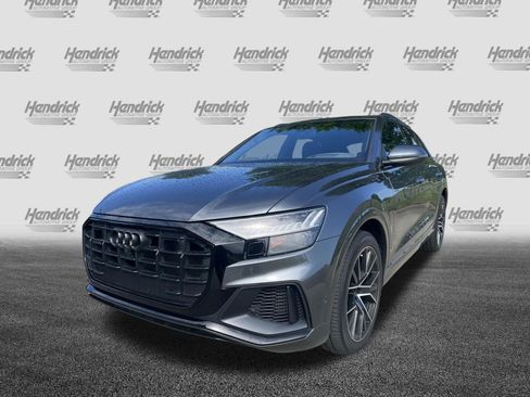 Used 2022 Audi Q8 Prestige AWD/4WD image 6