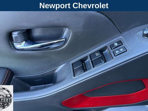 Used 2024 Nissan Frontier PRO-4X w/ Off-Road Protection Package image 12