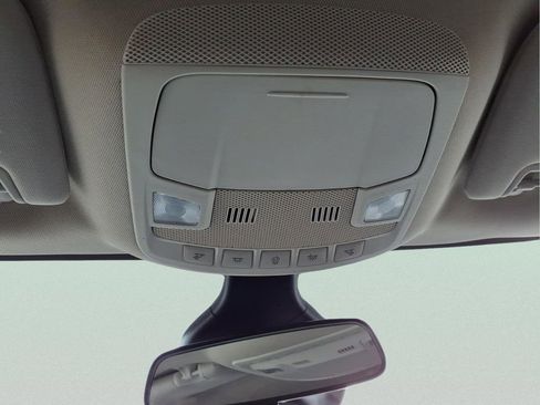 Used 2022 Ford Edge SE image 26