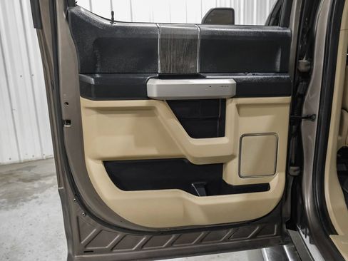 Used 2020 Ford F250 Lariat w/ Lariat Value Package AWD/4WD image 45