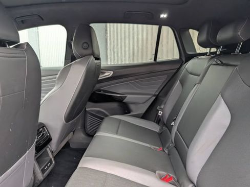 Used 2024 Volkswagen ID.4 Pro S AWD/4WD image 16