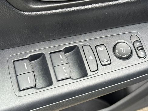 Used 2024 Honda CR-V Sport image 14