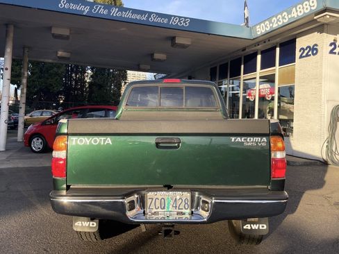 Used 2002 Toyota Tacoma 4x4 Xtracab V6 image 9
