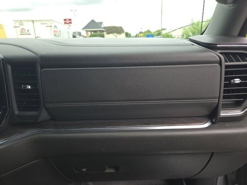 Used 2024 Chevrolet Silverado 1500 LTZ w/ LTZ Convenience Package II image 29