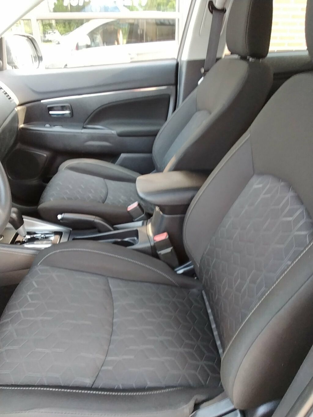 Used 2023 Mitsubishi Outlander Sport AWD image 7