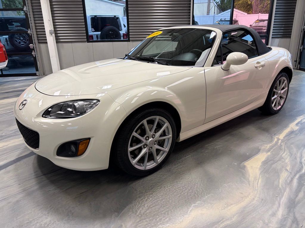 Used 2009 MAZDA MX-5 Miata Touring w/ Suspension Pkg RWD image 5