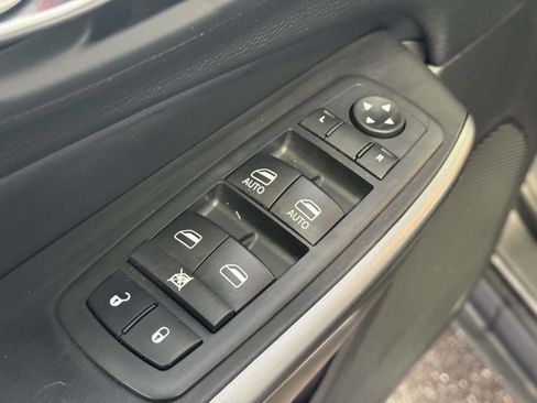 Certified 2020 Jeep Cherokee Limited AWD/4WD image 18