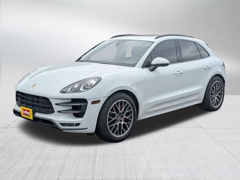 Used 2018 Porsche Macan Turbo w/ Premium Package Plus image 3