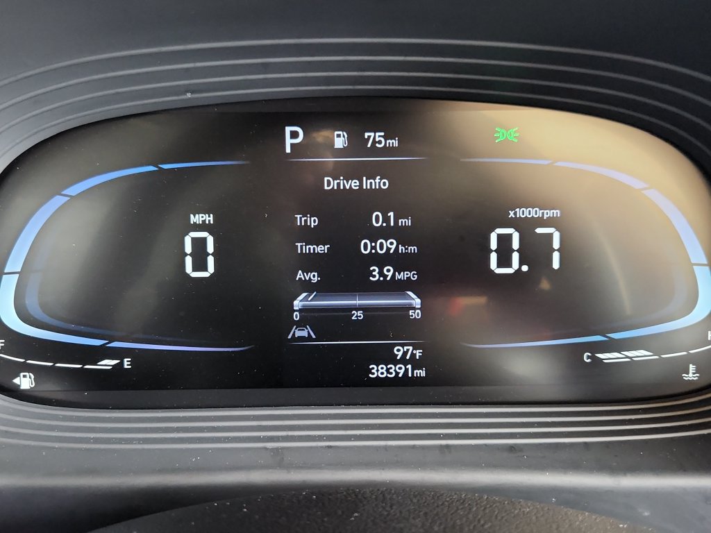Used 2024 Hyundai Venue Limited FWD image 27