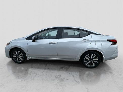 Used 2025 Nissan Versa SV w/ Trunk Package image 8