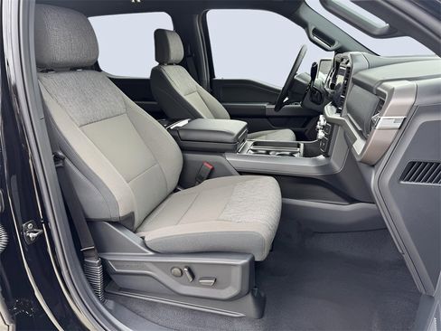 New 2025 Ford F150 XLT w/ Equipment Group 302A MID image 22