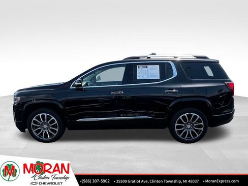 Certified 2022 GMC Acadia Denali w/ GMC Pro Grade Package AWD/4WD image 3