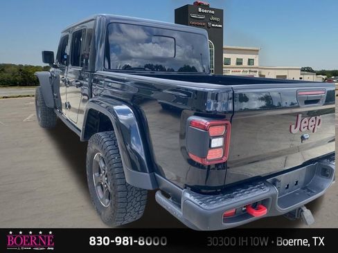 Used 2022 Jeep Gladiator Rubicon w/ LED Lighting Group AWD/4WD image 12