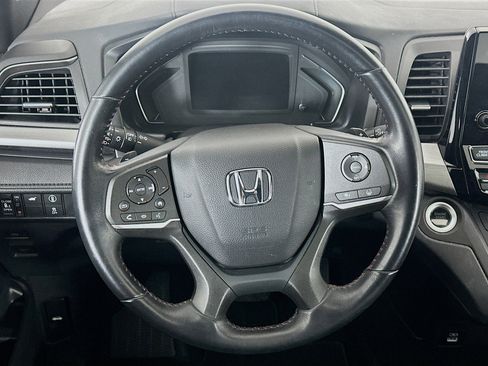 Used 2023 Honda Odyssey Sport image 18