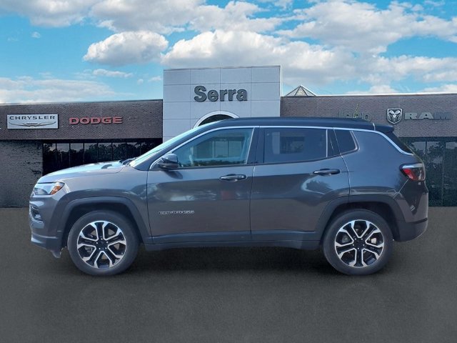 Used 2024 Jeep Compass Limited AWD/4WD image 4