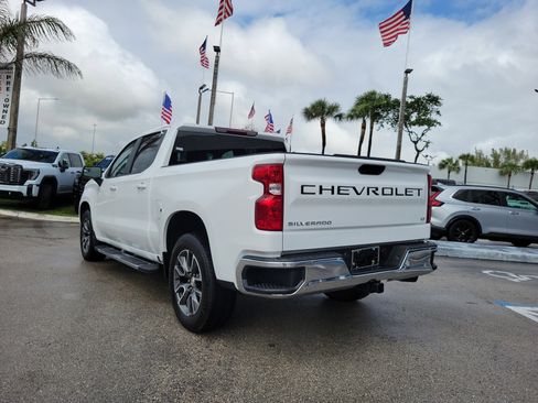 Used 2025 Chevrolet Silverado 1500 LT image 7